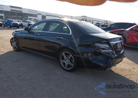 2017 Mercedes-Benz E 300 из США, поврежденный, VIN WDDZF4JB7HA035689